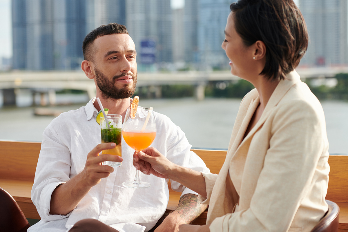 Couple having a meaningful conversation during their first date