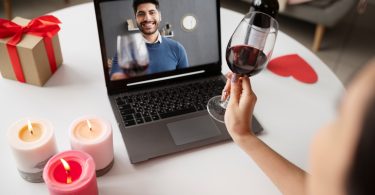 how to spice up a long distance relationship