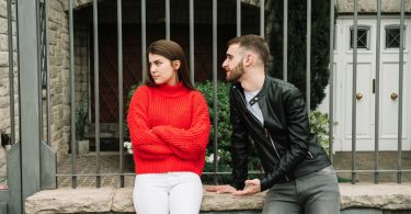 Dating Someone Who Just Got Out of Jail: Building Trust