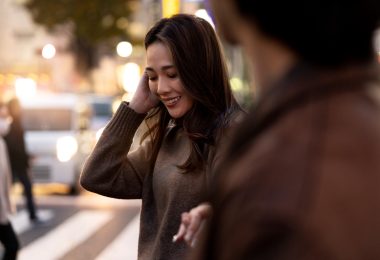 Dating Tips for Shy People: Finding Confidence in Love